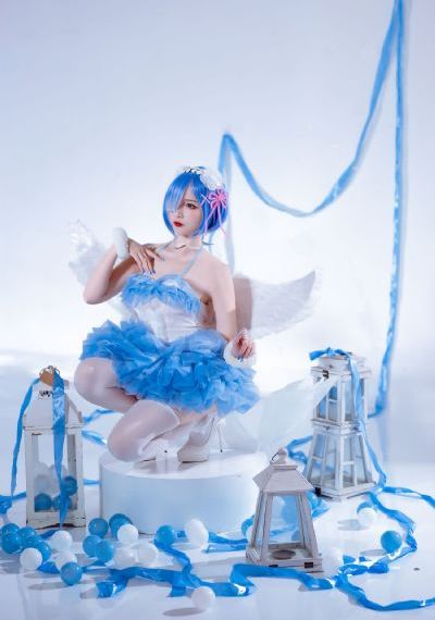 欧美美女简介_电视剧高清在线观看