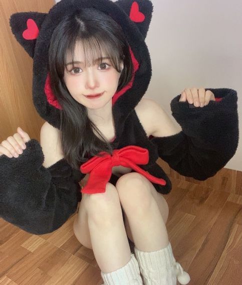 欧美歌手女头像_HD高清在线观看