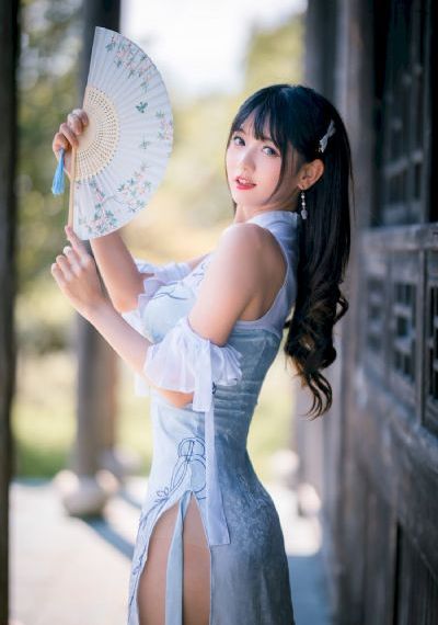 欧美雅连衣裙_剧情片电影免费在线