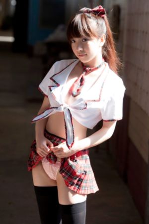 美女走光视频_BD英语手机在线看