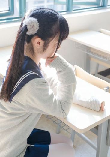 欧美复古头像小女孩_720高清视频观看