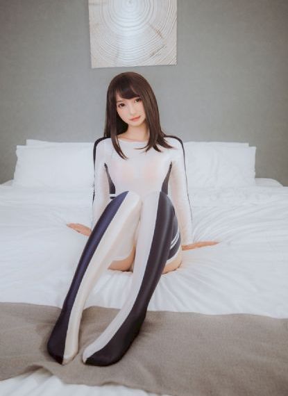 欧美av88titlenam88_国语版中文版