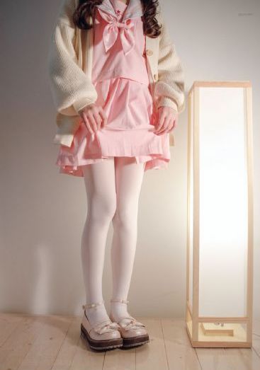 日韩制服诱惑在线观看_视频全集