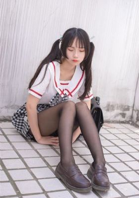欧美四色眼影测评_BD免费视频大全