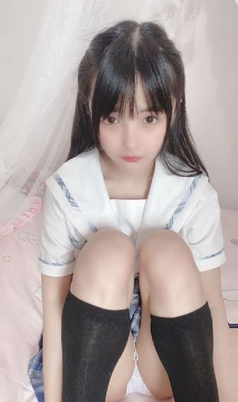 丝袜国产偷拍电影_免费国语