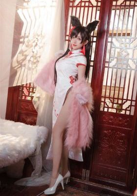 欧美美眉图片_超清高清完整版