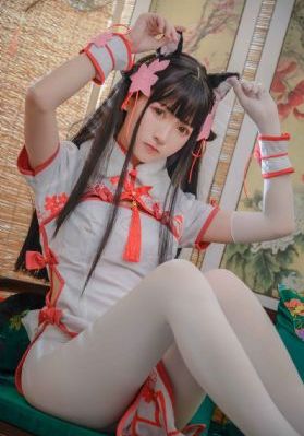 欧美模特穿情趣内衣_HD在线观看电视