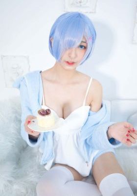 欧美少女艺术摄影_DVD神马影院手机在线